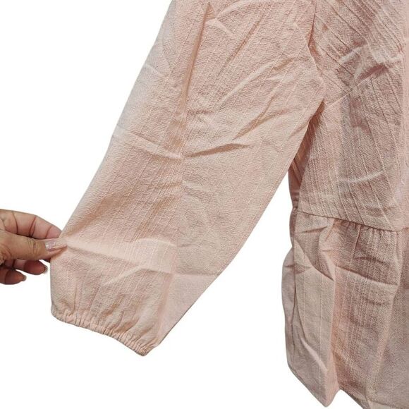 Time and True wrap top with balloon sleeves in  pink Size Large 12-14 - Picture 3 of 9